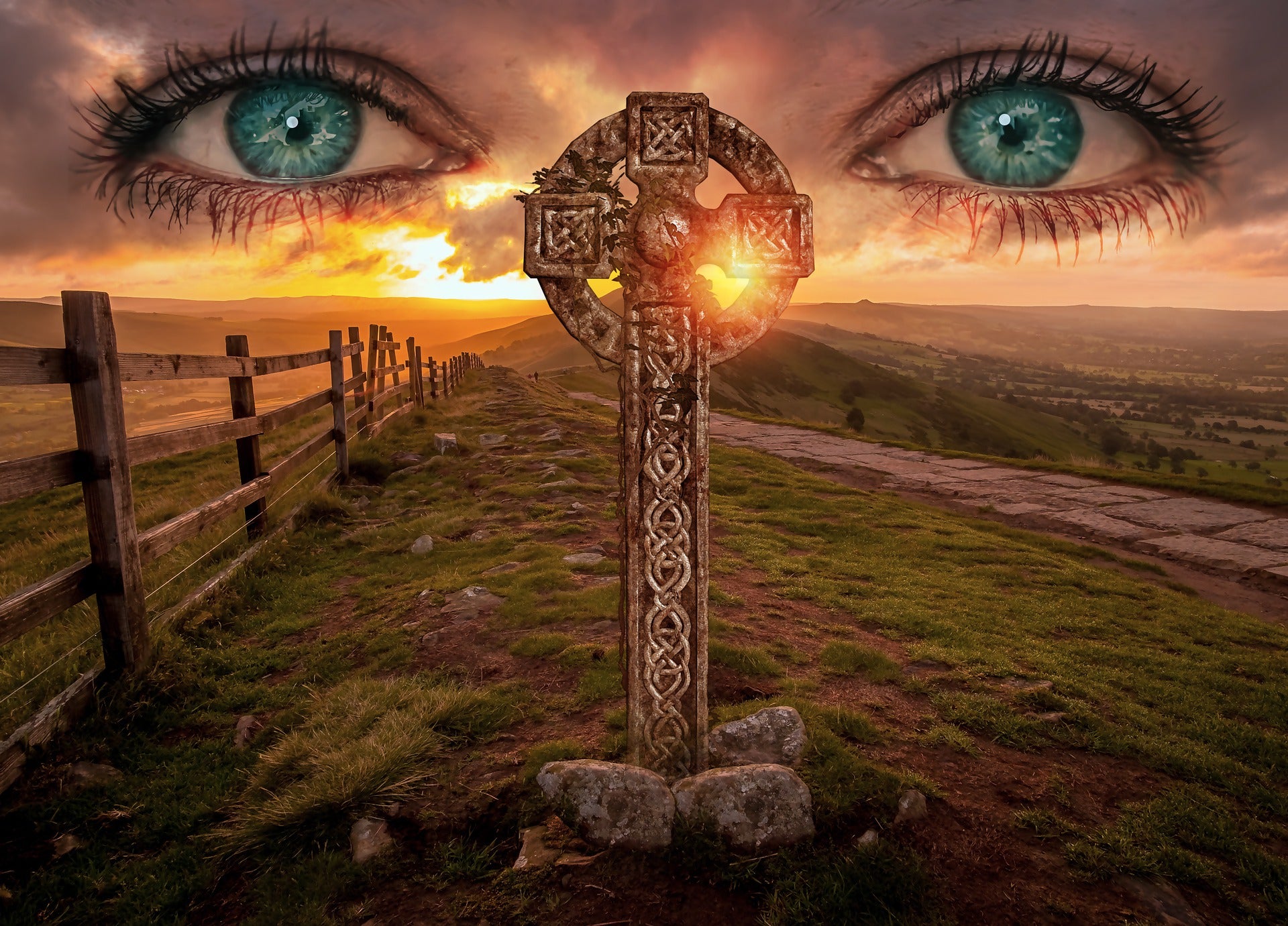 Most Powerful Symbols Of Celtic and Viking Culture