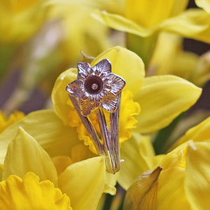 Cymraeg Welsh Daffodil Sterling Silver pin brooch